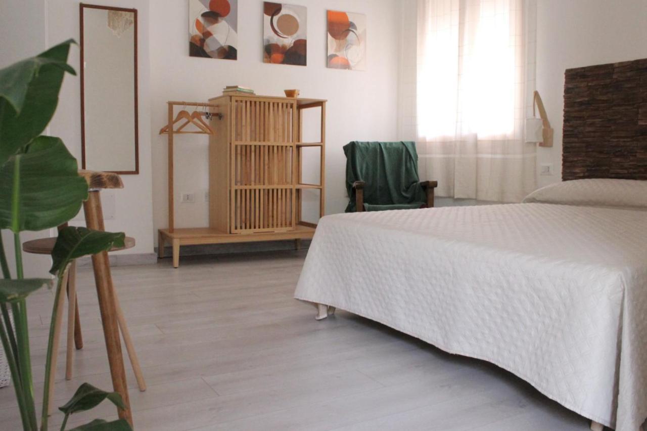 Giobo Rooms Siniscola Exteriör bild